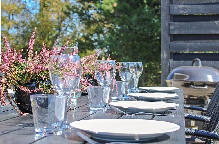 Vakantiehuis "Swavi" -  from the sea