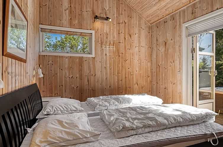 Vakantiehuis "Swavi" -  from the sea