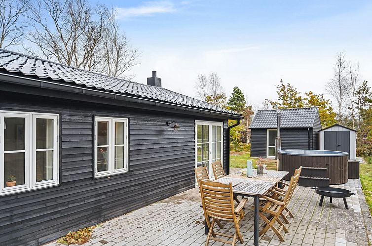 Vakantiehuis "Elizabeta" - 175m from the sea