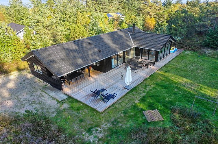 Vakantiehuis "Cate" - 150m from the sea