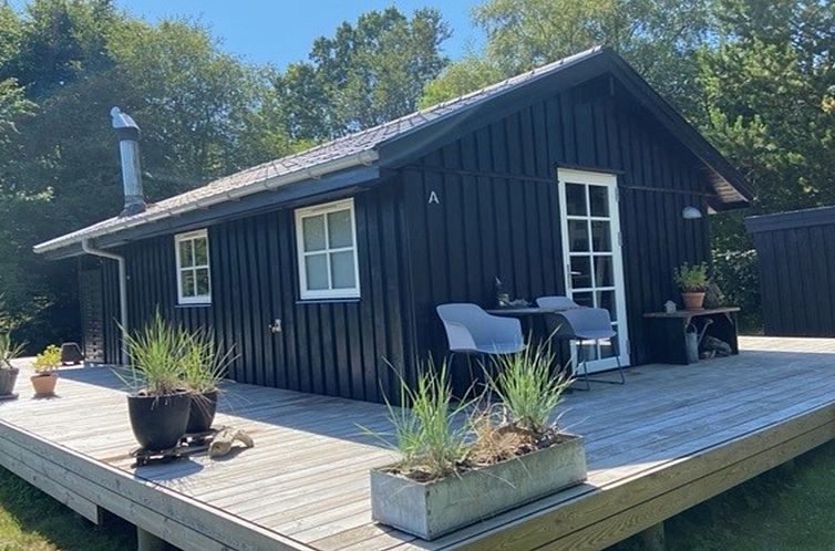 Vakantiehuis "Imma" -  from the sea
