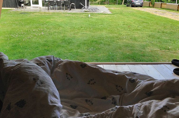 Vakantiehuis "Elni" - 900m from the sea