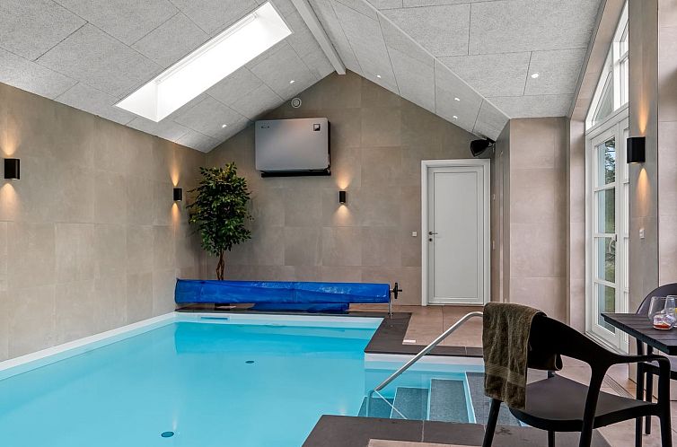 Vakantiehuis "Lilie" - 270m from the sea