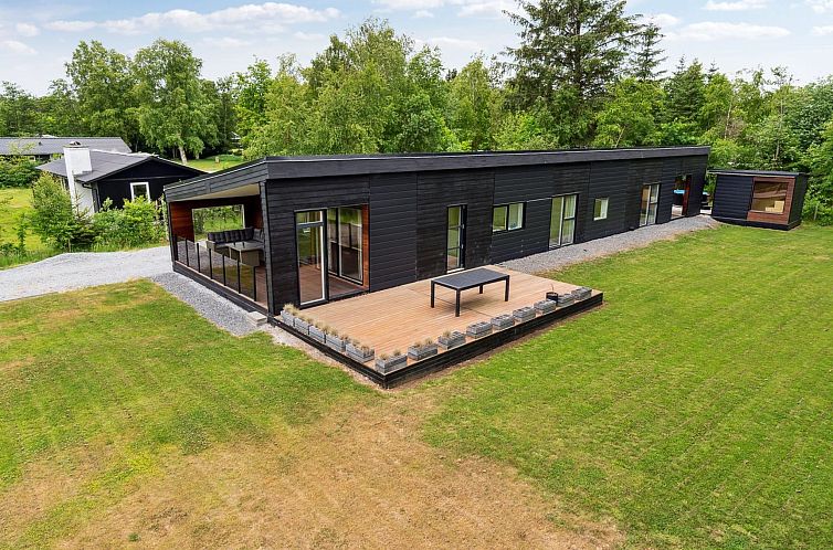 Vakantiehuis "Odsten" - 800m from the sea