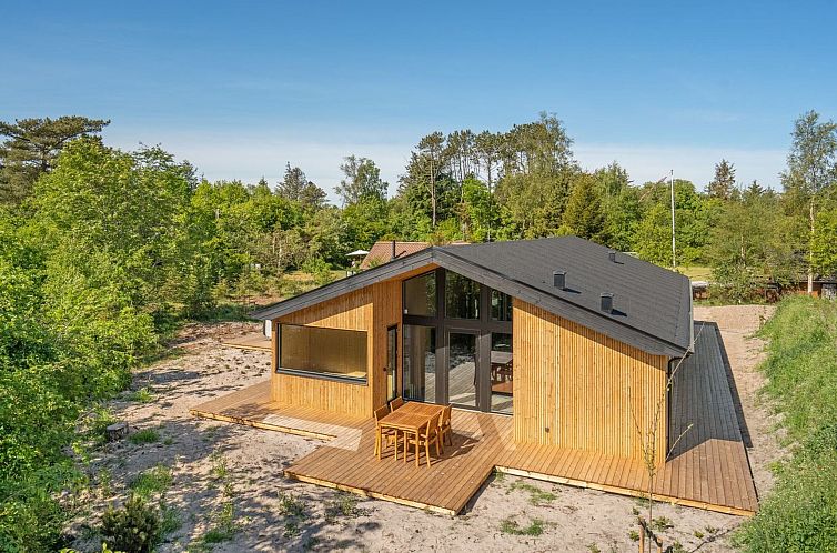 Vakantiehuis "Ileana" -  from the sea