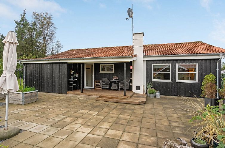 Vakantiehuis "Almen" - 400m from the sea