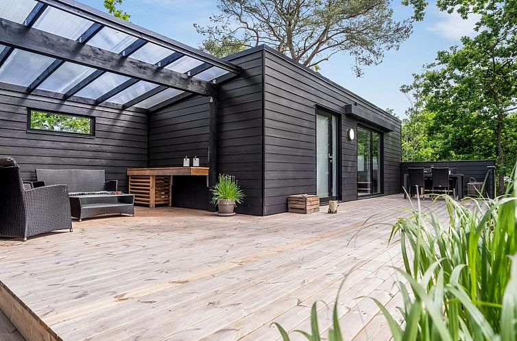 Vakantiehuis "Konrad" - 300m from the sea