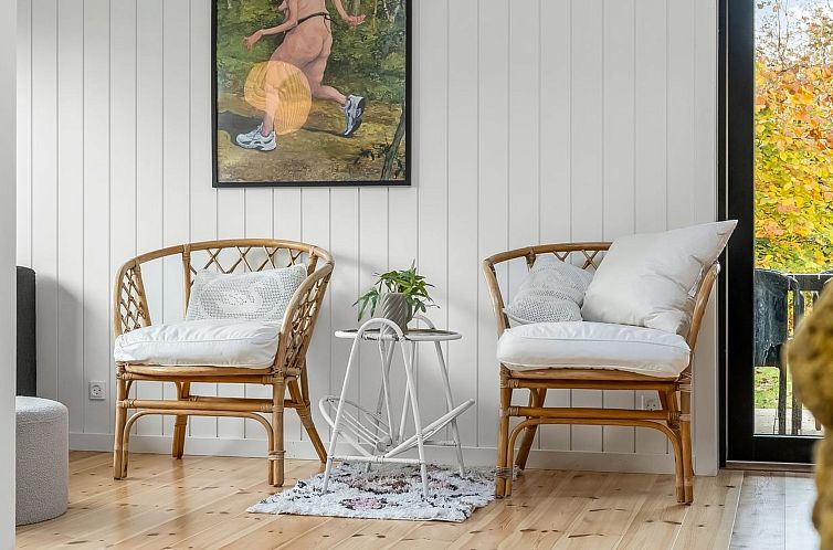 Vakantiehuis "Sofija" -  from the sea