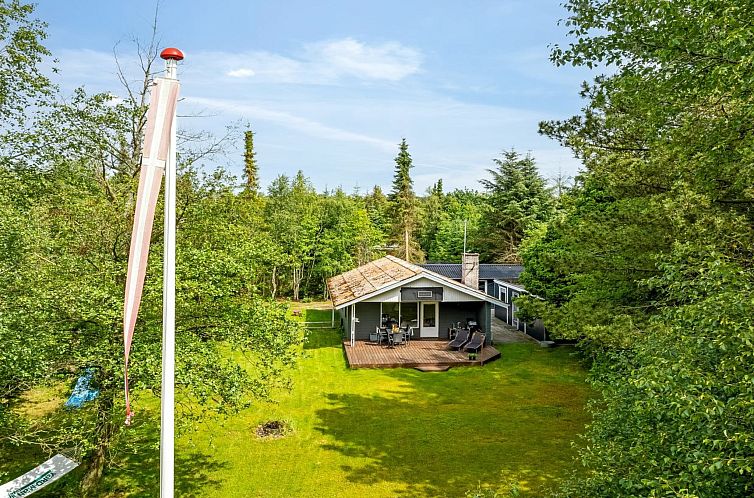 Vakantiehuis "Zölestine" - 1km from the sea