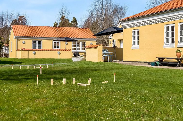 Vakantiehuis "Klint" - 400m from the sea