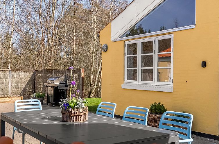 Vakantiehuis "Klint" - 400m from the sea