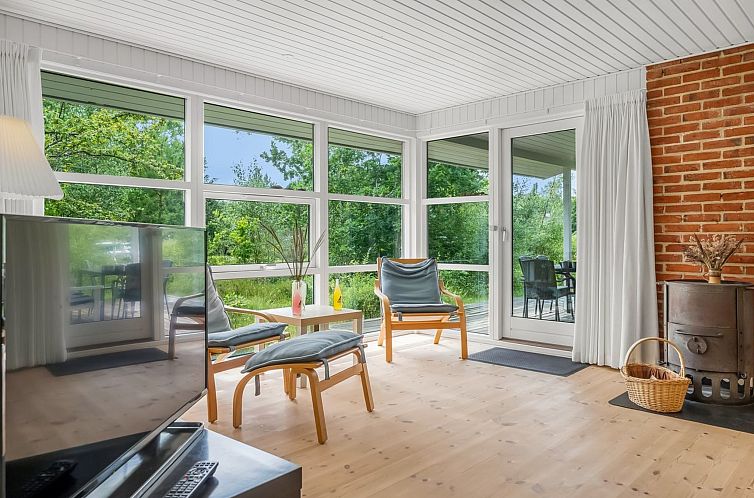 Vakantiehuis "Ivar" -  from the sea