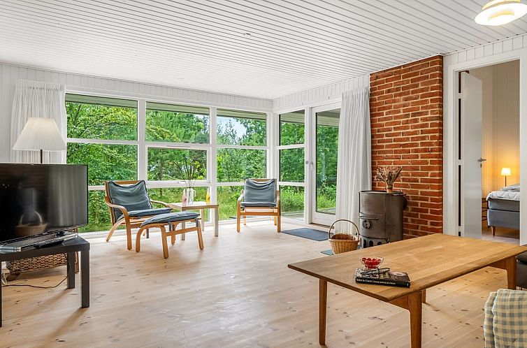 Vakantiehuis "Ivar" -  from the sea