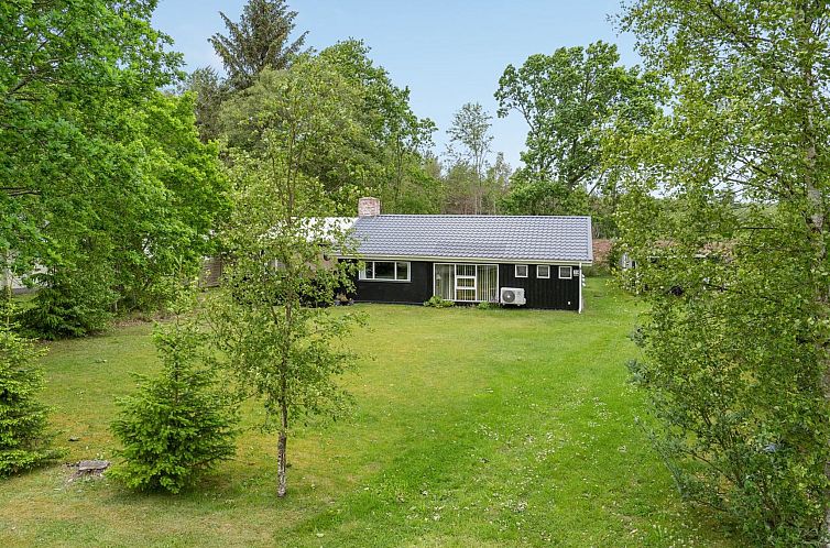 Vakantiehuis "Erikgine" - 170m from the sea