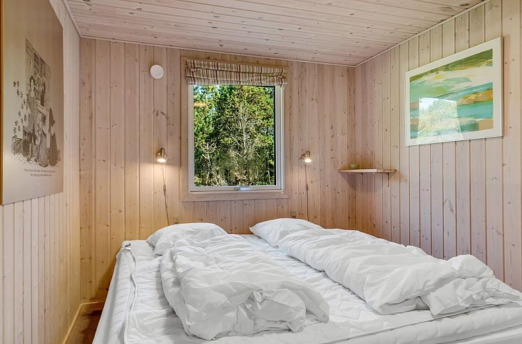 Vakantiehuis "Rajna" - 500m to the fjord