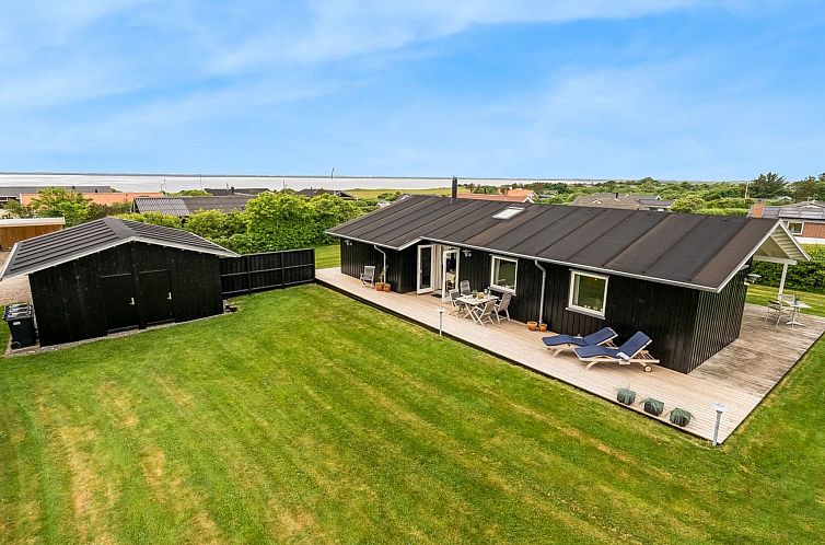 Vakantiehuis "Gedda" -  from the sea