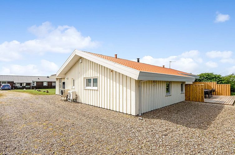 Vakantiehuis "Sulevi" - 200m to the fjord