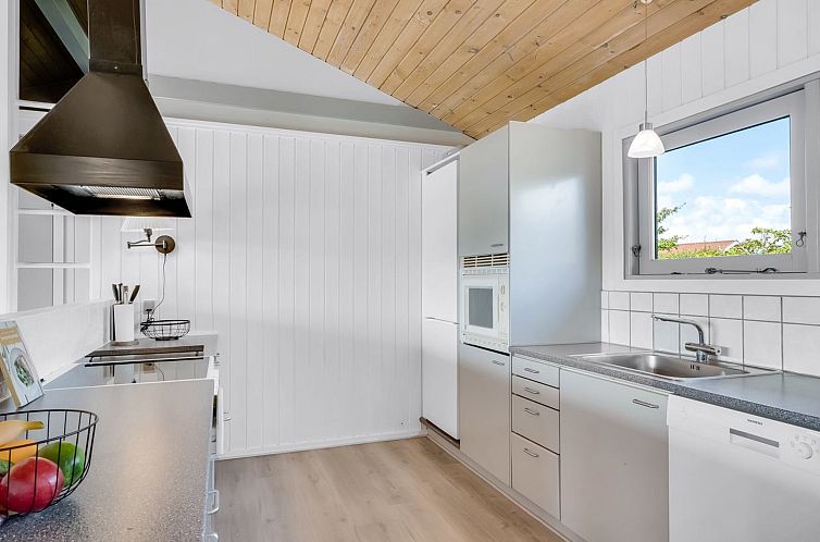 Vakantiehuis "Sulevi" - 200m to the fjord