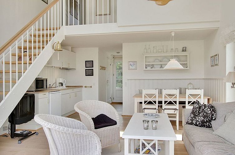 Appartement "Hubertine" - 100m to the fjord