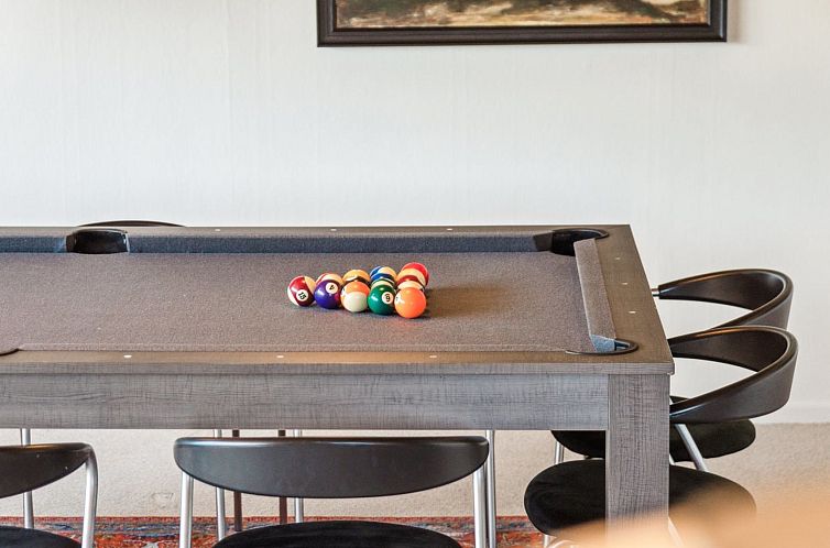 Vakantiehuis "Ingward" - 750m from the sea