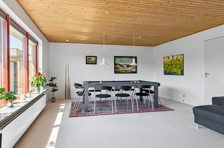 Vakantiehuis "Ingward" - 750m from the sea