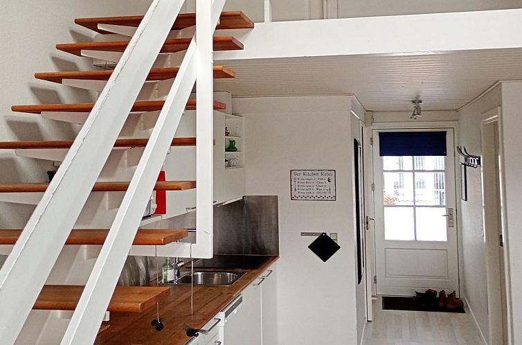 Appartement "Ingeborre" - 100m to the fjord