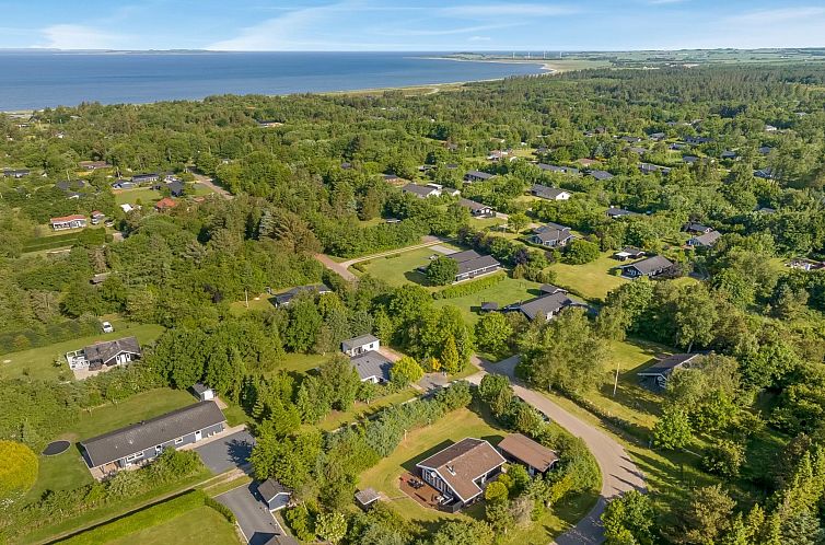 Vakantiehuis "Laris" - 700m to the fjord