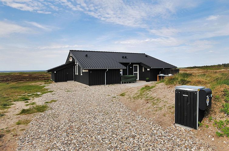 Vakantiehuis "Laris" - 700m to the fjord