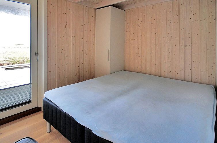 Vakantiehuis "Laris" - 700m to the fjord