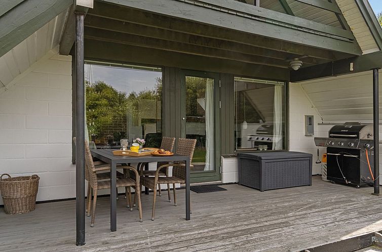 Vakantiehuis "Valo" - 400m to the fjord