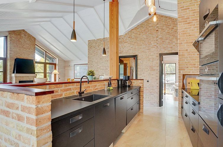 Vakantiehuis "Andri" - 600m to the fjord