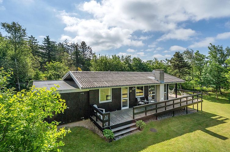 Vakantiehuis "Angantir" - 700m to the fjord