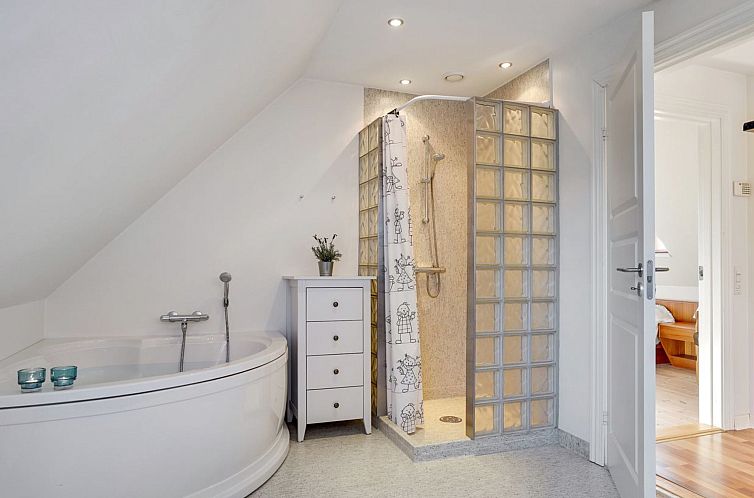 Vakantiehuis "Iarund" - 500m to the fjord