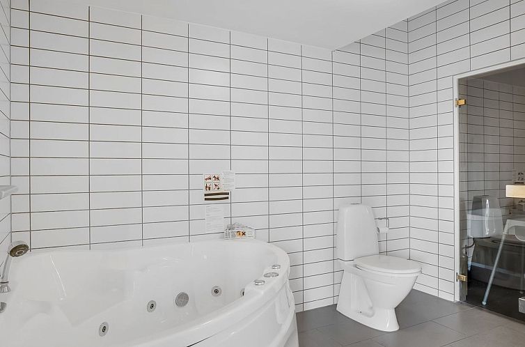 Vakantiehuis "Ginne" - 1km to the fjord