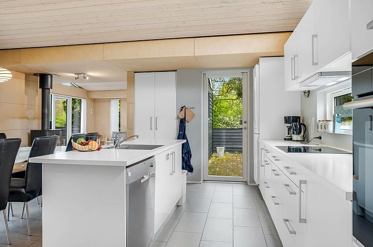 Vakantiehuis "Ginne" - 1km to the fjord