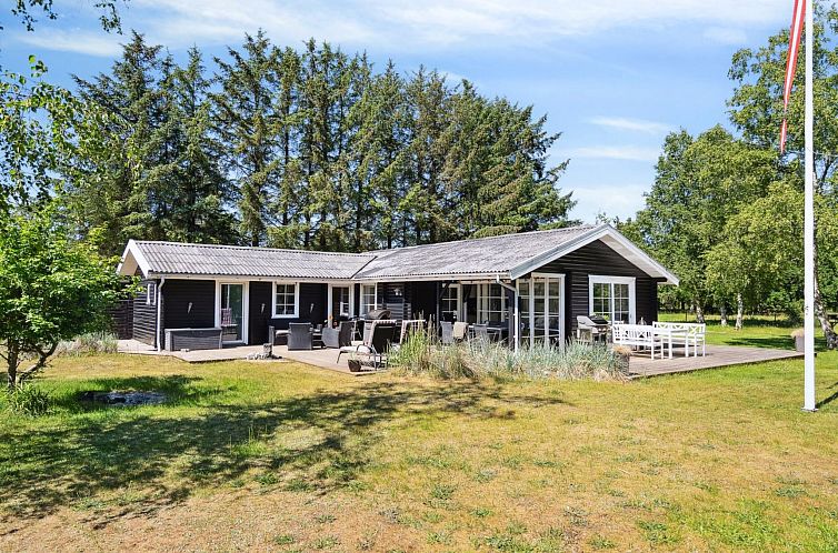 Vakantiehuis "Adser" - 600m from the sea