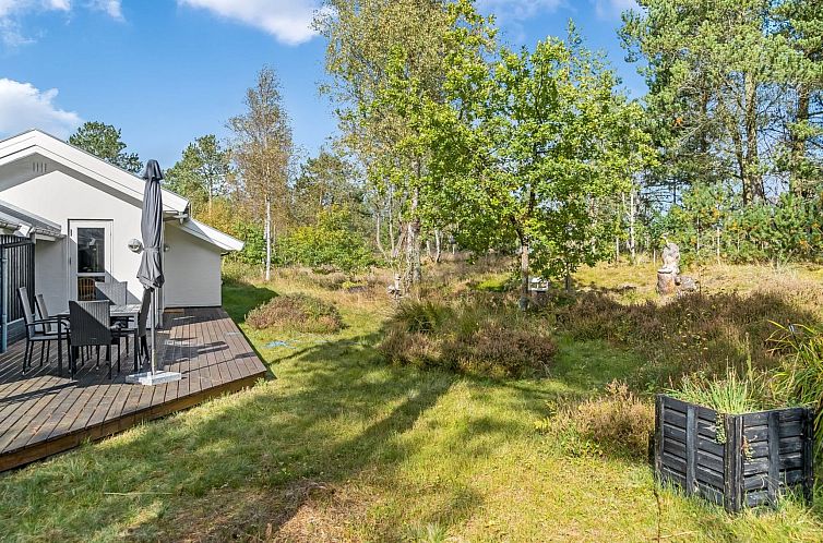 Vakantiehuis "Reinfried" - 250m from the sea