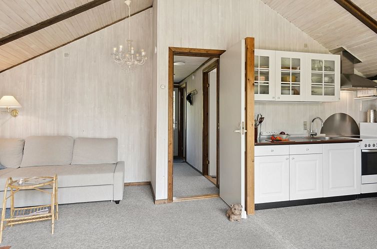 Vakantiehuis "Irlin" - 600m from the sea