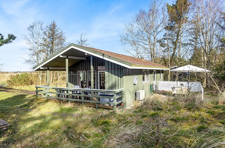 Vakantiehuis "Bedri" - 150m from the sea