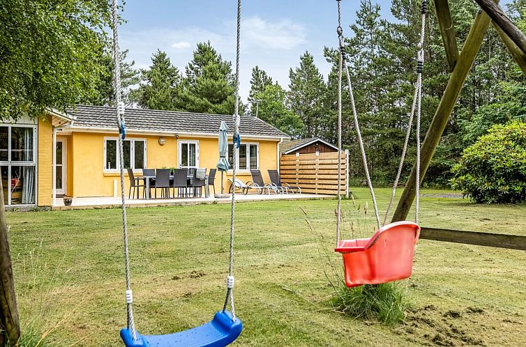 Vakantiehuis "Ahnandia" - 200m from the sea