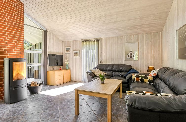 Vakantiehuis "Olli" - 600m from the sea