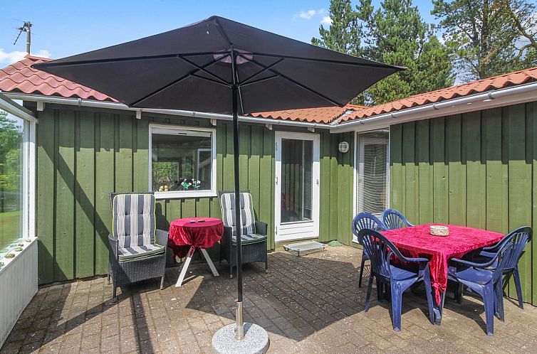 Vakantiehuis "Elmer" - 400m from the sea