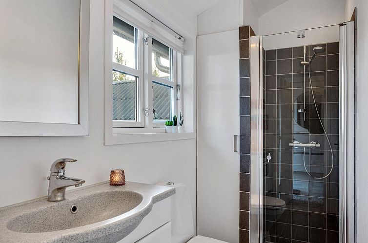 Vakantiehuis "Dorthea" - 200m from the sea