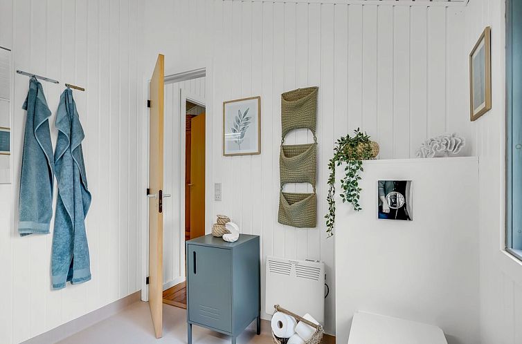 Vakantiehuis "Aleida" - 400m from the sea