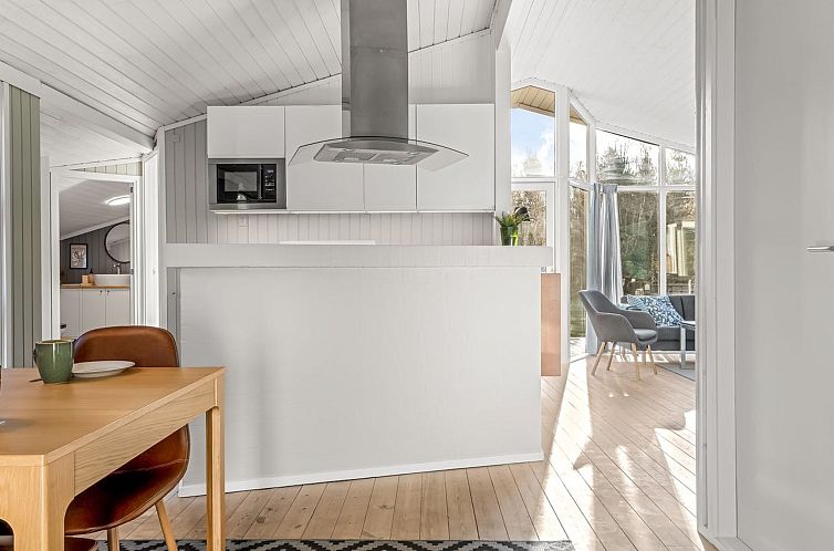 Vakantiehuis "Halwarth" - 250m from the sea