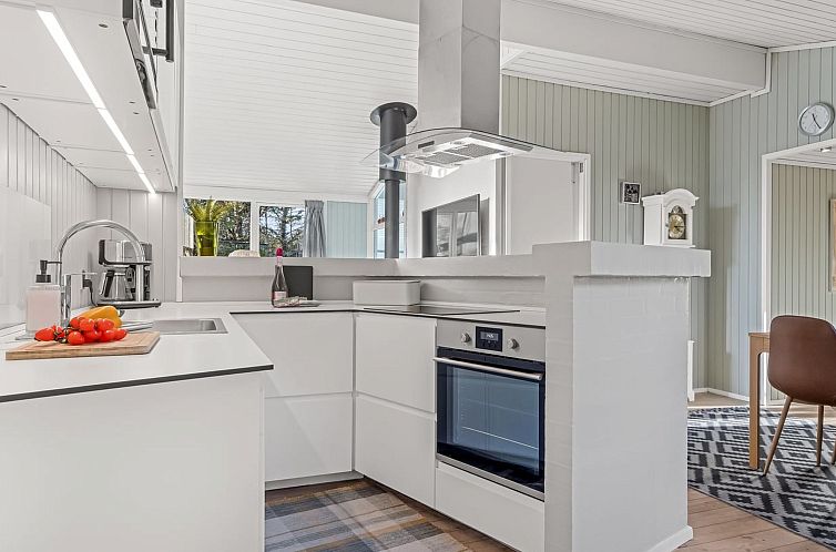 Vakantiehuis "Halwarth" - 250m from the sea