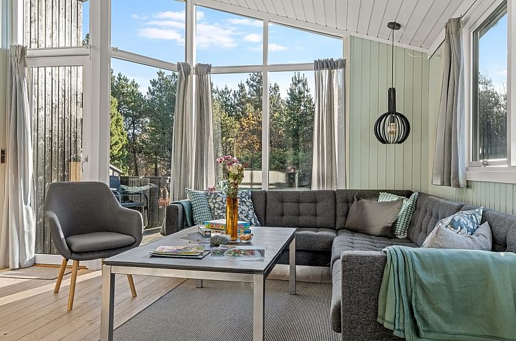 Vakantiehuis "Halwarth" - 250m from the sea