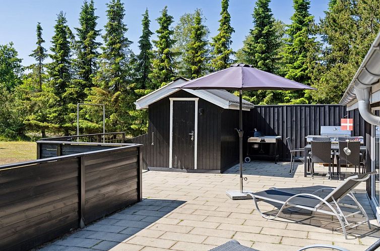 Vakantiehuis "Ally" - 250m from the sea