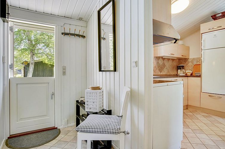 Vakantiehuis "Ally" - 250m from the sea