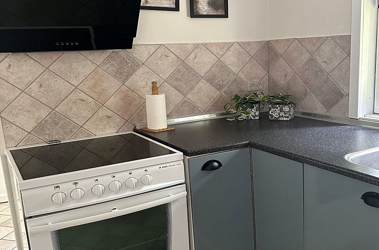 Vakantiehuis "Ally" - 250m from the sea